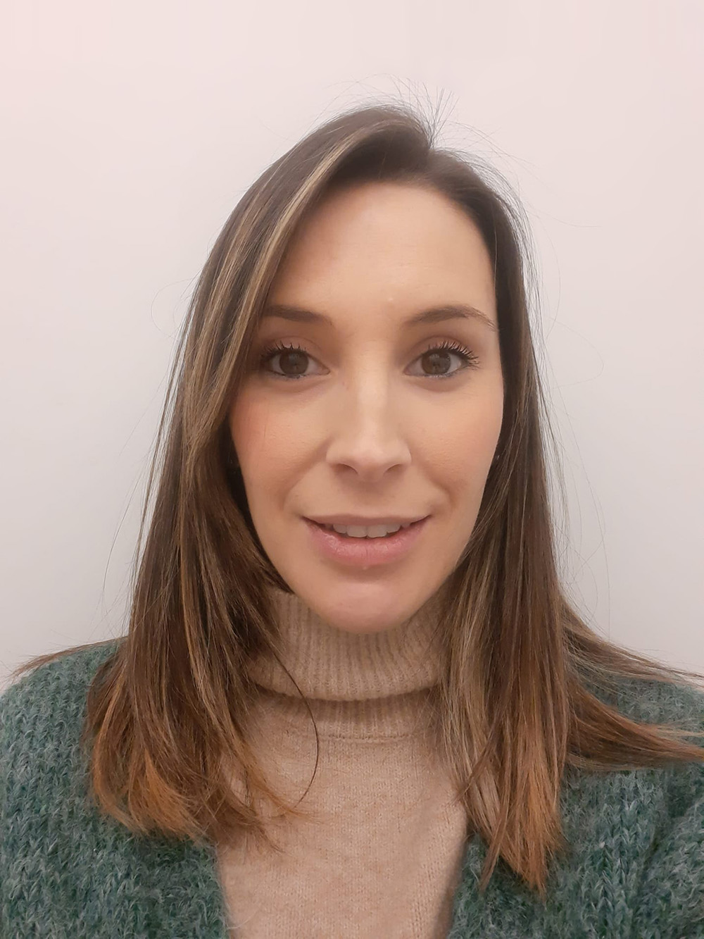 Farmacéutica Elena Farmacia Cristian Adrados en Corella